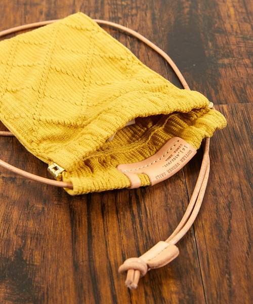 Butler Verner Sails（バトラーヴァーナーセイルス）の「Butler Verner Sails バトラーバーナーセイルズ / 反応染め九櫻刺子ネックミニポーチ ボディバッグ ショルダーバッグ スマホケース スマホポーチ / JI-2479-22（ボディバッグ/ウエストポーチ・メンズ・イエロー/キャメル/グリーン/ブルーグレー/ネイビー・FREE）」の14枚目の写真