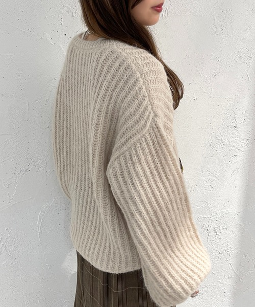 apres jour mignon(アプレジュールミニョン)の「モヘアライクカタアゼニット【ZOZOTOWN限定アイテム】(ニット/セーター・レディース・カーキ/パープル/ブラック/オレンジ/アイボリー・フリー/X-LARGE)」の8枚目の写真
