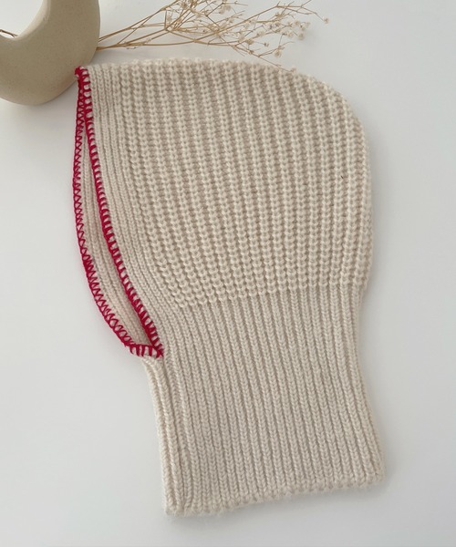 UNE MANSION（ユヌマンション）の「ステッチニットバラクラバフードウォーマー（ニットキャップ/ビーニー・レディース・ブラック/アイボリー/ブルー/グリーン/ベージュ・ONE SIZE）」の2枚目の写真