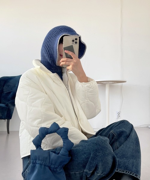 UNE MANSION（ユヌマンション）の「ステッチニットバラクラバフードウォーマー（ニットキャップ/ビーニー・レディース・ブラック/アイボリー/ブルー/グリーン/ベージュ・ONE SIZE）」の10枚目の写真