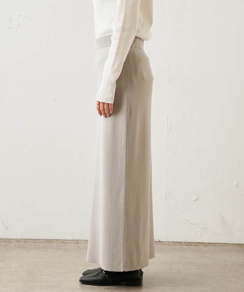 PUAL CE CIN（ピュアルセシン）の「【Du noir】ストレッチ ナロースカート（スカート・レディース・オレンジ/ブルー/ライトグレー/ブラック/レッド・FREE）」の14枚目の写真