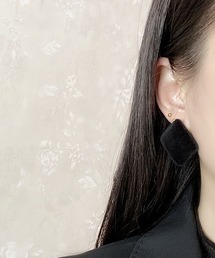 F&D : ベルベットダイヤカラーピアス
