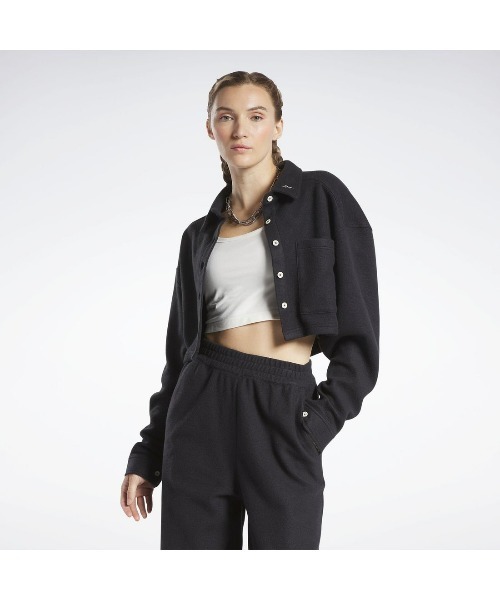 Reebok(リーボック)の「ワイド フリース レイヤー / CL WDE FLEECE LAYER(その他アウター・レディース・ブルー/ベージュ/ブラック・LARGE/MEDIUM/SMALL/X-LARGE)」の2枚目の写真
