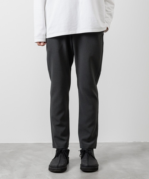 ATTACHMENT(アタッチメント)の「ストレッチダブルクロス ナローパンツ / PE STRETCH DOUBLE CLOTH NARROW PANTS(スラックス・メンズ・ブラック/ライトグレー/ダークグレー・1/2/3)」の3枚目の写真