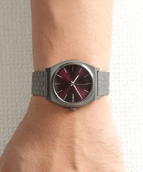 NIXON（ニクソン）の「THE TIME TELLER（アナログ腕時計・メンズ・ブラウン系その他/コーラル/ゴールド系その他/その他1/その他2/その他3/ブラック系その他/その他4/その他5/その他6/その他7/シルバー系その他/その他9/その他8/ホワイト×ゴールド/その他10/ブラック×ゴールド/その他12/ローズ/その他11/シルバー・FREE）」の15枚目の写真