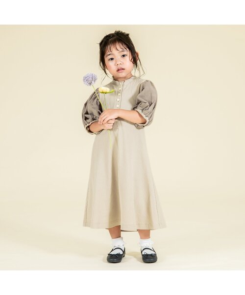 Ampersand（アンパサンド）の「【premier】切替パフスリーブワンピース（ワンピース・キッズ・アイボリー/ブラウン/グレー・100/80/90/110/130/140/120）」の4枚目の写真