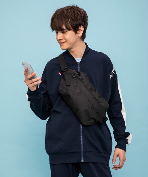 le coq sportif（ルコックスポルティフ）の「ボディバッグ（ボディ 