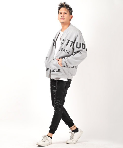 LUXSTYLE（ラグスタイル）の「PUレザージョガーパンツ（その他パンツ・メンズ・ブラック/ブラック×ホワイト・M/L/XL）」の3枚目の写真