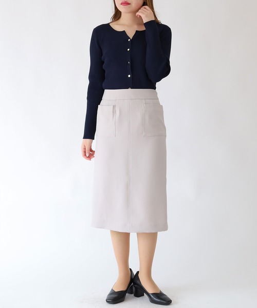 TRUDEA(トルディア)の「スリットネックリブカーディガン(カーディガン/ボレロ・レディース・ホワイト/ブラック/グレイッシュベージュ/ネイビー・MEDIUM/LARGE)」の20枚目の写真