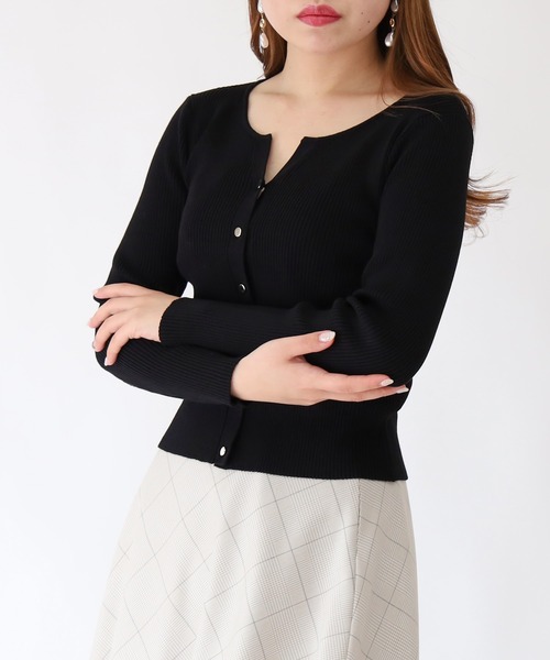 TRUDEA(トルディア)の「スリットネックリブカーディガン(カーディガン/ボレロ・レディース・ホワイト/ブラック/グレイッシュベージュ/ネイビー・MEDIUM/LARGE)」の10枚目の写真