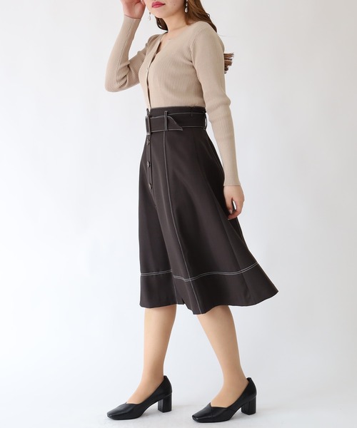 TRUDEA(トルディア)の「スリットネックリブカーディガン(カーディガン/ボレロ・レディース・ホワイト/ブラック/グレイッシュベージュ/ネイビー・MEDIUM/LARGE)」の15枚目の写真