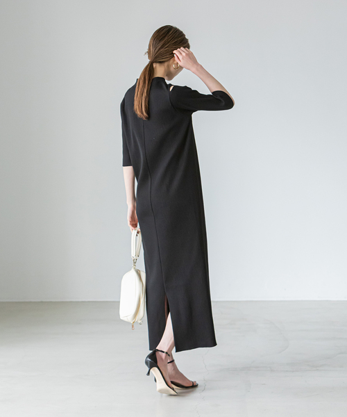 Noble（ノーブル）の「トタンテレコショルダーオープンワンピース（ワンピース・レディース・ベージュ/ブラック・FREE）」の6枚目の写真