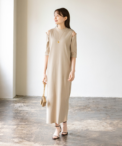 Noble（ノーブル）の「トタンテレコショルダーオープンワンピース（ワンピース・レディース・ベージュ/ブラック・FREE）」の10枚目の写真