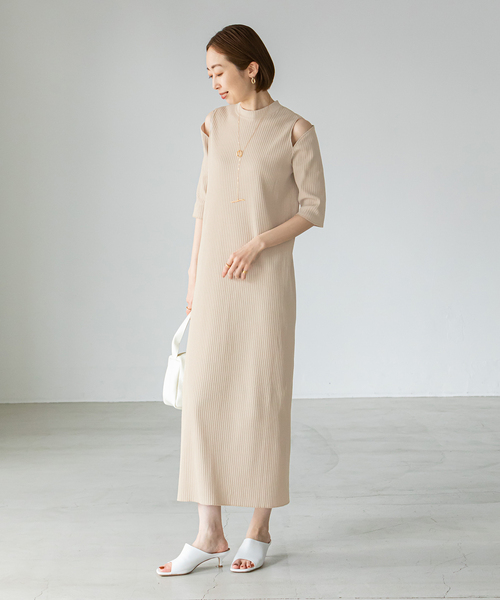 Noble（ノーブル）の「トタンテレコショルダーオープンワンピース（ワンピース・レディース・ベージュ/ブラック・FREE）」の12枚目の写真