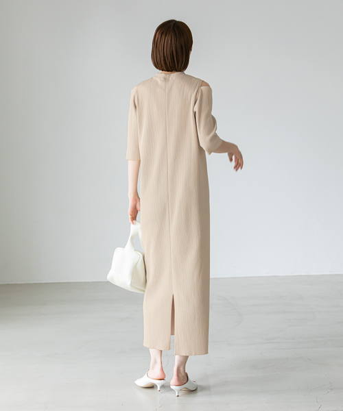 Noble（ノーブル）の「トタンテレコショルダーオープンワンピース（ワンピース・レディース・ベージュ/ブラック・FREE）」の15枚目の写真