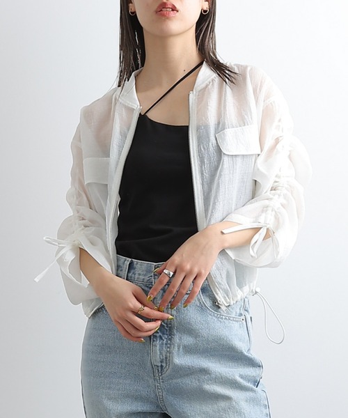 COLONY 2139（コロニートゥーワンスリーナイン）の「カップ付コットンベア2WAYアシメキャミソール（キャミソール・レディース・ブラック/アイボリー・MEDIUM/LARGE）」の10枚目の写真