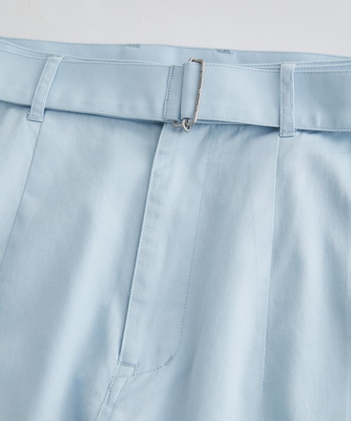 ADAM ET ROPE'（アダムエロペ）の「【CO.Organics】ライトカツラギ ワイドフォルム ベルテッド パンツ / ユニセックス / セットアップ対応（その他パンツ・メンズ・スミクロ/グリーン/サックスブルー・L/M）」の11枚目の写真