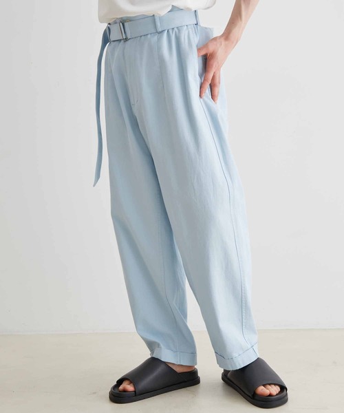 ADAM ET ROPE'（アダムエロペ）の「【CO.Organics】ライトカツラギ ワイドフォルム ベルテッド パンツ / ユニセックス / セットアップ対応（その他パンツ・メンズ・スミクロ/グリーン/サックスブルー・L/M）」の19枚目の写真