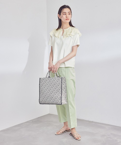 ROPE'（ロペ）の「【洗える】布帛ラッフル襟カットソー（Tシャツ/カットソー・レディース・ホワイト/ブラック/ベージュ系その他2・38）」の14枚目の写真