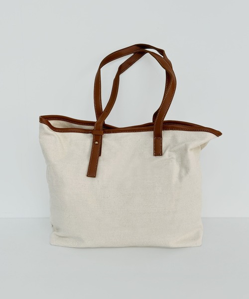 CEMONEMO（セモネモ）の「【A4サイズ収納可能】 配色レザー キャンバス トートバッグ（トートバッグ・レディース・モカ・FREE）」の3枚目の写真