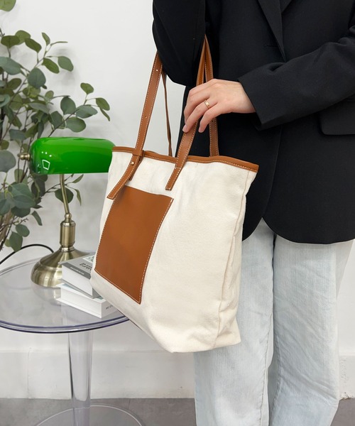 CEMONEMO（セモネモ）の「【A4サイズ収納可能】 配色レザー キャンバス トートバッグ（トートバッグ・レディース・モカ・FREE）」の7枚目の写真