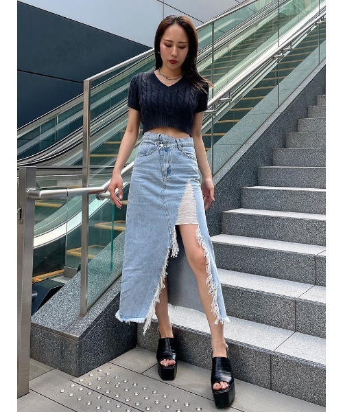 ENVYM（アンビー）の「ケーブルニットトップス（ニット/セーター・レディース・ブラック/ブルー/ピンク・FREE）」の11枚目の写真