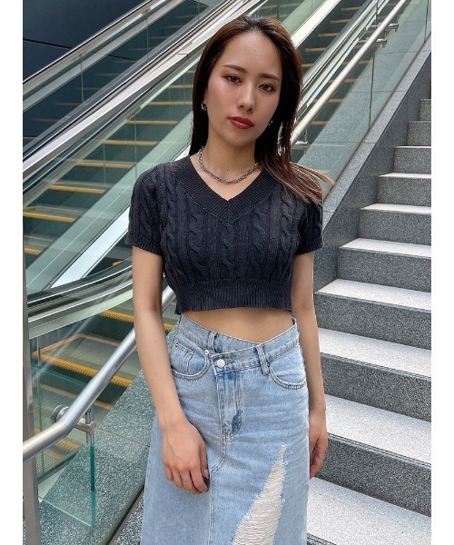 ENVYM（アンビー）の「ケーブルニットトップス（ニット/セーター・レディース・ブラック/ブルー/ピンク・FREE）」の8枚目の写真