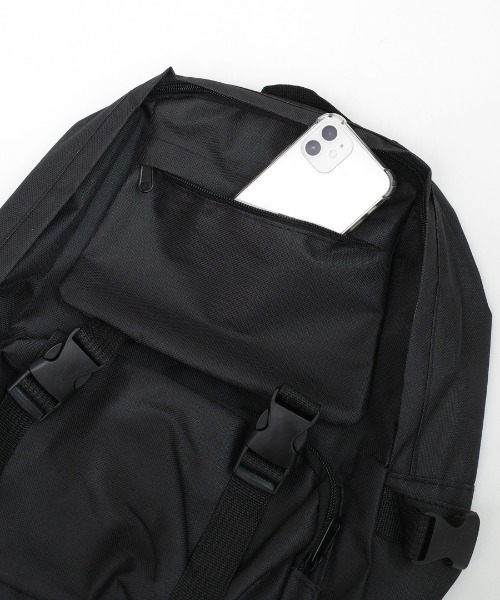 shopnikoniko（ショップニコニコ）の「大容量 リュックサック カエル キーホルダー ぬいぐるみ チャーム 通学 高校生（バックパック/リュック・レディース・ホワイト/ブラック・フリー）」の20枚目の写真