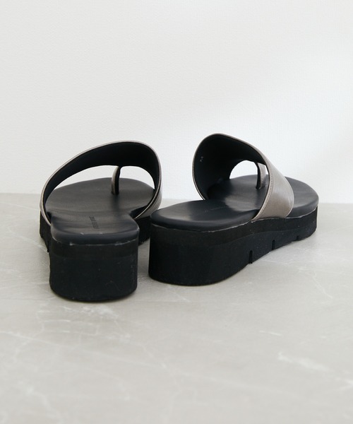 KATHARINE ROSS(キャサリンロス)の「【KATHARINE ROSS】ATELIER BRUGGE/アトリエブルージュ トングサンダル(サンダル・レディース・ライトグレー・SMALL/MEDIUM)」の20枚目の写真
