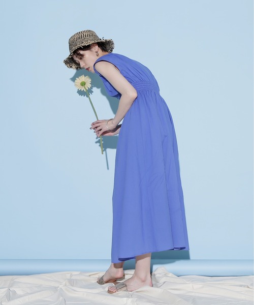 N.（N. Natural Beauty Basic）（エヌエヌナチュラルビューティーベーシック）の「【S Size Line】◆Ｖネックギャザーワンピース（ワンピース・レディース・グリーン/スモークピンク/ブルー/ブルー系その他/ブラック・SMALL/MEDIUM）」の9枚目の写真