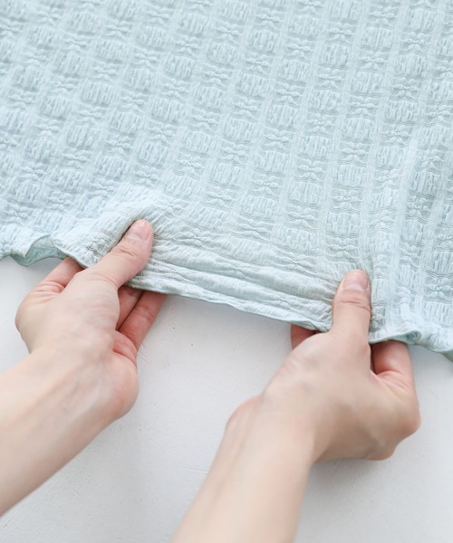 n'OrLABEL（ノアールレーベル）の「【廃盤】『ブロックチェック×花柄レースメローカットソー』（Tシャツ/カットソー・レディース・アイボリー/ライトブルー/ブラック・1/2）」の7枚目の写真