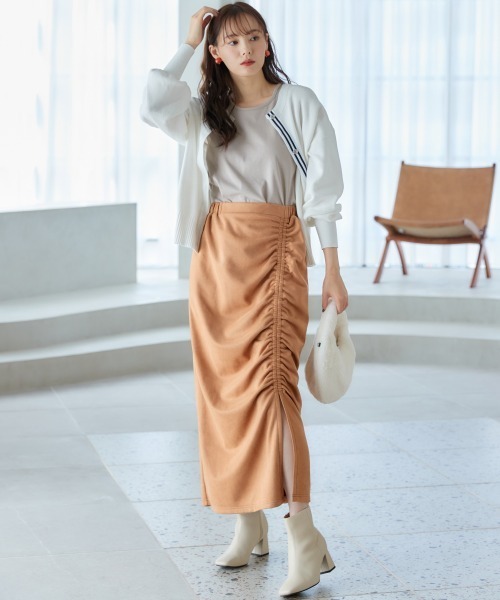 miclat（ミクラ）の「大きいサイズ　シャーリングスカート　miclat（スカート・レディース・オレンジ系/ベージュ系・4L/L/LL/3L/5L）」の19枚目の写真