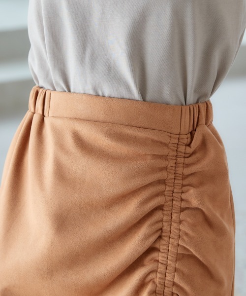 miclat（ミクラ）の「大きいサイズ　シャーリングスカート　miclat（スカート・レディース・オレンジ系/ベージュ系・4L/L/LL/3L/5L）」の10枚目の写真