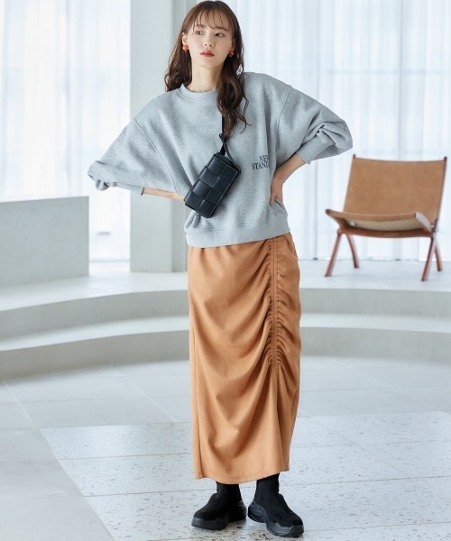 miclat（ミクラ）の「大きいサイズ　シャーリングスカート　miclat（スカート・レディース・オレンジ系/ベージュ系・4L/L/LL/3L/5L）」の20枚目の写真