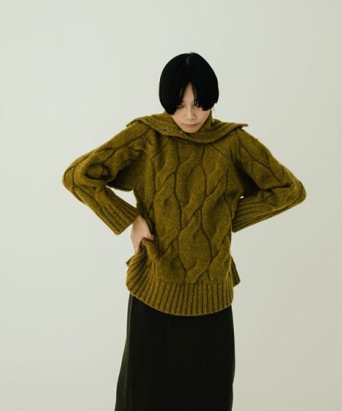 oblekt（オブレクト）の「MOHAIR CHUNKY KNIT（ニット/セーター・レディース・イエロー/ネイビー・FREE）」の3枚目の写真