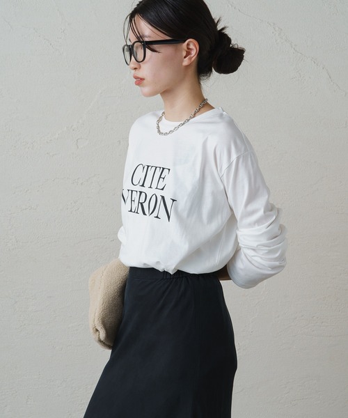 LOUNGEDRESS（ラウンジドレス）の「ロゴロンT（Tシャツ/カットソー・レディース・チャコールグレー/オフホワイト/ブラック・FREE）」の19枚目の写真