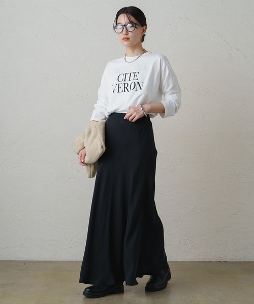 LOUNGEDRESS（ラウンジドレス）の「ロゴロンT（Tシャツ/カットソー・レディース・チャコールグレー/オフホワイト/ブラック・FREE）」の22枚目の写真