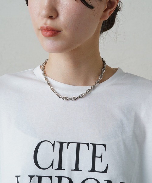 LOUNGEDRESS（ラウンジドレス）の「ロゴロンT（Tシャツ/カットソー・レディース・チャコールグレー/オフホワイト/ブラック・FREE）」の21枚目の写真