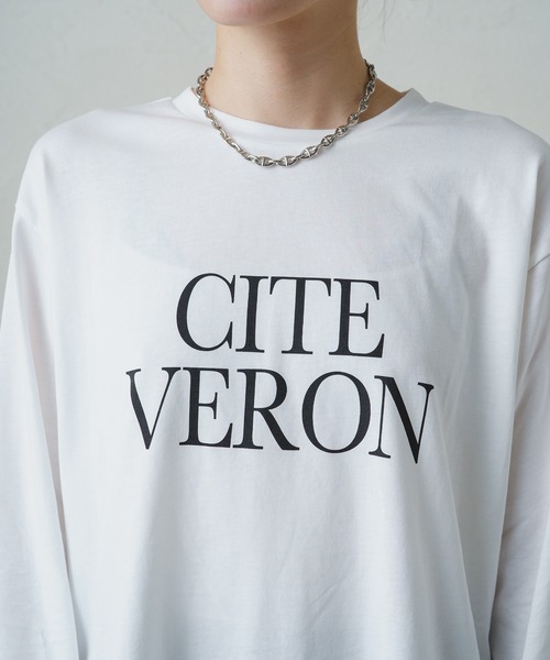 LOUNGEDRESS（ラウンジドレス）の「ロゴロンT（Tシャツ/カットソー・レディース・チャコールグレー/オフホワイト/ブラック・FREE）」の15枚目の写真