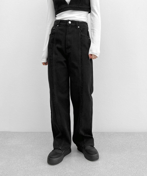 LVEU.(ラブユ.)の「【LVEU.】センターラインワイドデニムパンツ / デニム ボトムス パンツ セットアップ オールインワン オーバーオール サロペット ブラック ブルー インディゴ ヴィンテージ ケミカル(デニムパンツ・レディース・ブルー/ブラック・FREE)」の14枚目の写真