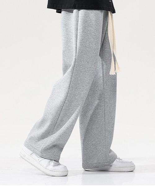 SEN TOKYO(セントーキョー)の「リラクシーな履き心地。ルーズストレート リラックススウェットパンツ(スウェットパンツ・メンズ・グレー/ブラック・M/L/XL)」の21枚目の写真
