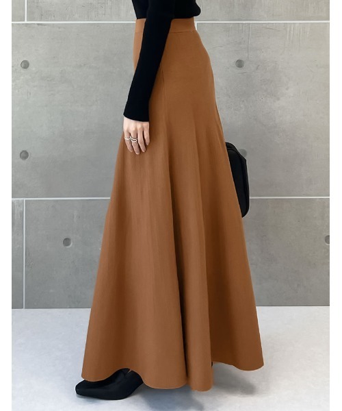 Re:EDIT（リエディ）の「[累計販売枚数5,350枚突破！][新色追加][低身長サイズ有][洗濯機で洗える]ミラノリブフレアニットスカート（スカート・レディース・チャコールグレー/パープル/ネイビー/モカ/アイボリー/ブラック/レッド/レッド系その他/ブラウン・SHORT/LARGE/MEDIUM）」の15枚目の写真