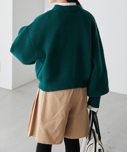 BONLECILL(ボンルシール)の「フレンチロゴ刺繍ボリュームスリーブニットプルオーバー(ニット/セーター・レディース・モスグリーン/ブラック/アイボリー/ネイビー/ピンク・FREE)」の22枚目の写真