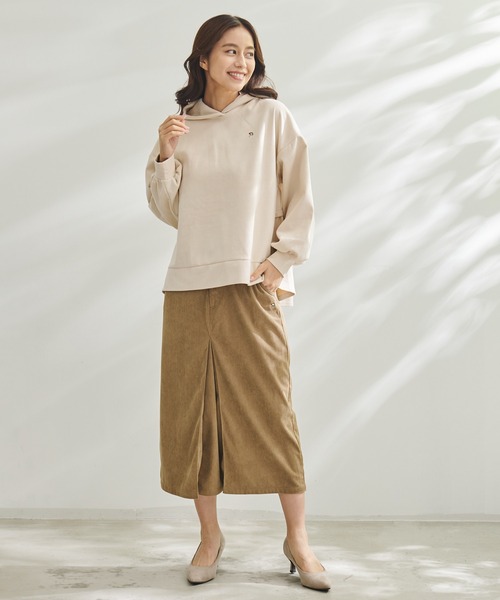 Arnold Palmer（アーノルドパーマー）の「バック ギャザー ボリューム スリーブ スウェット フーディ（パーカー・レディース・チャコールグレー/アイボリー/ライトベージュ・S/M/L）」の17枚目の写真