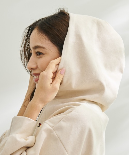 Arnold Palmer（アーノルドパーマー）の「バック ギャザー ボリューム スリーブ スウェット フーディ（パーカー・レディース・チャコールグレー/アイボリー/ライトベージュ・S/M/L）」の11枚目の写真