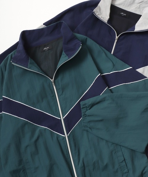 Lazar（ラザル）の「Oversize Switching Truck Jacket/オーバーサイズ 切替 トラックジャケット/ブルゾン レディース メンズ（ナイロンジャケット・メンズ・ブラック/グリーン系その他/ブルー系その他/ブラック系その他/ホワイト/グリーン・M/L/LL）」の5枚目の写真