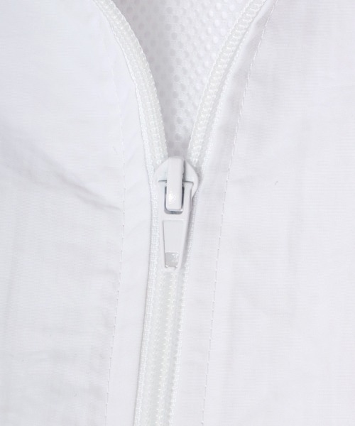 Lazar（ラザル）の「Oversize Switching Truck Jacket/オーバーサイズ 切替 トラックジャケット/ブルゾン レディース メンズ（ナイロンジャケット・メンズ・ブラック/グリーン系その他/ブルー系その他/ブラック系その他/ホワイト/グリーン・M/L/LL）」の17枚目の写真
