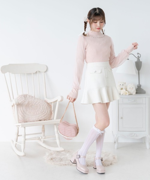 DearMyLoveRose(ディアマイラブローズ)の「袖チュールラウンドビジューハイネックニットトップス(ニット/セーター・レディース・ホワイト/ブラック/ベビーピンク・M-L/LL~3L/L-XL)」の5枚目の写真