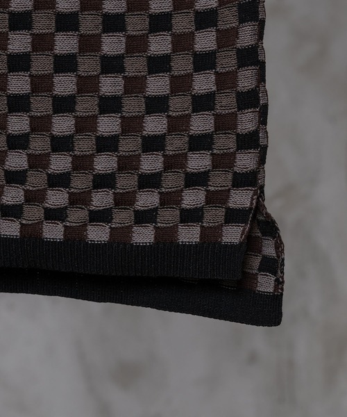 ADRER(アドラー)の「extra quality block check polo knit / エクストラクオリティブロックチェックポロニット(ポロシャツ・メンズ・ブラウン/ブラック・SMALL/X-SMALL/LARGE/MEDIUM)」の15枚目の写真