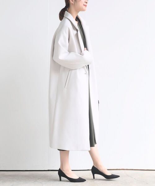 rps（アールピーエス）の「ワイドチェスターロングコート（チェスターコート・レディース・ネイビー/アイボリー/ベージュ/モカ・フリー）」の7枚目の写真